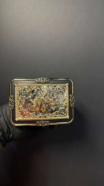 Evilla De Metal De Caballo For Caballero - Detailed Horse Motif Belt with Ornate Edging & 100% Stainless Steel Crafted for Special Occasions